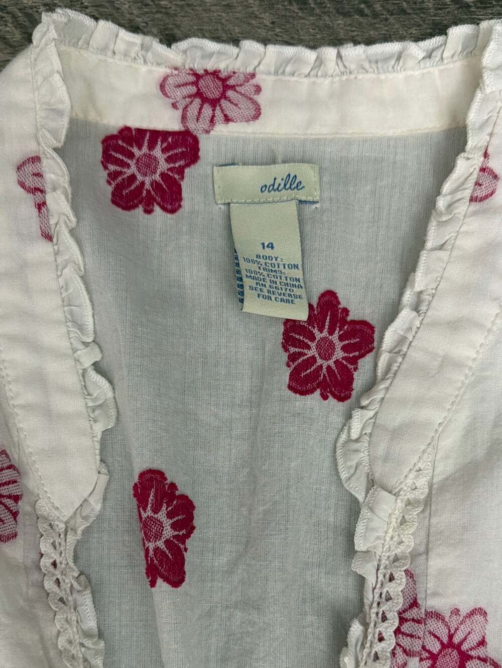 Odille Anthropologie Pink Floral Lace Trim Cap Sleeve Button Up Blouse - Picture 2 of 4